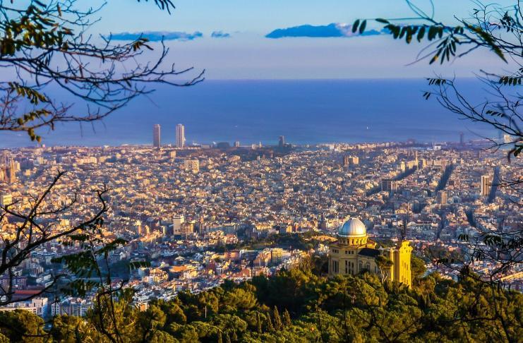 Wo übernachten in Barcelona? Unser Unterkunftsführer für Barcelona View onto Barcelona, Spain