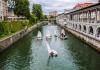 Verrückte und coole Dinge, die du nicht über Ljubljana, Slowenien wusstest Mini-Segelboot Training, mitten in der Stadt von Ljubljana, Slowenien.