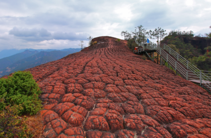 Besuche Yunnan: Die roten Felsen von Liming