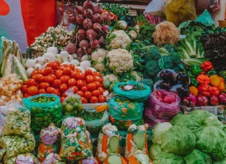 Wie man Lebensmittelvergiftungen in Mexiko vermeidet Mexikanischer Lebensmittelmarkt und wie du Lebensmittelvergiftungen in Mexiko vermeidest.