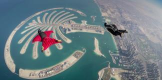 Top verrückte Dinge zu tun in Dubai Verrückte Dinge, die man in Dubai tun kann - Fallschirmspringen