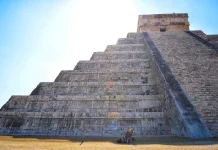 Historische Sehenswürdigkeiten und Attraktionen in Cancun Chitchen Itza in Mexiko