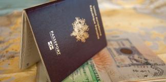 Einfache Tipps für einen einfachen Visumsantrag Passport with a visum