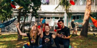 Der komplette Leitfaden für Freiwilligenarbeit im Ausland Freiwilligenarbeit in Schulen