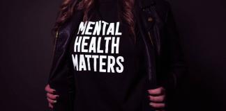 Tipps, um deine mentale Gesundheit auf Reisen zu bewahren Travelling with depression and anxiety