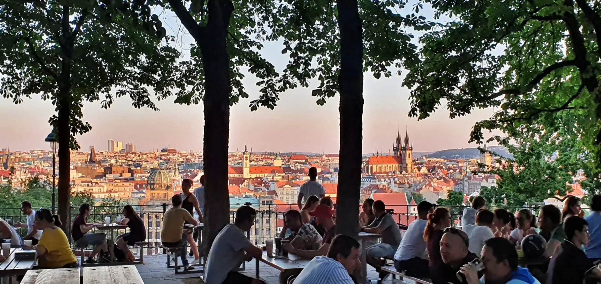 Letna Biergarten in Prag, Tschechische Republik.