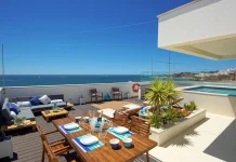 Die besten Ferienhausvermietungen an der Algarve, Portugal Villa mit Meerblick in Faro, Algarve, Portugal