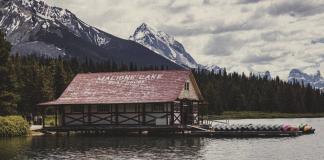 10 gemütliche Hütten zum Mieten in Alberta, Kanada Hüttenmiete in Alberta, Kanada