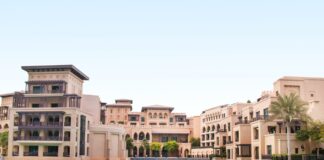 Wo man in Dubai übernachtet Where to stay in Dubai