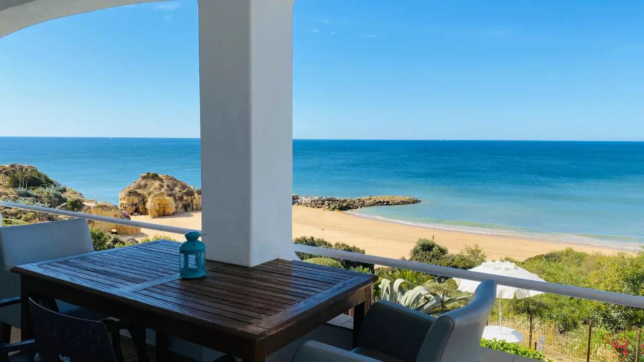 Beach view at the Villa Beira Mar CIP in der Algarve, Portugal