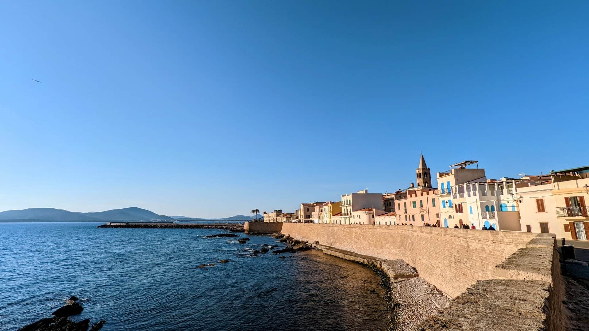 Bastioni Marco Polo in Alghero auf Sardinien, Italien.
