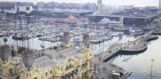Wie man das spanische Festland und die Inseln in einer Winterreise kombiniert: 10-tägige Reiseroute Yachthafen von Barcelona, Spanien