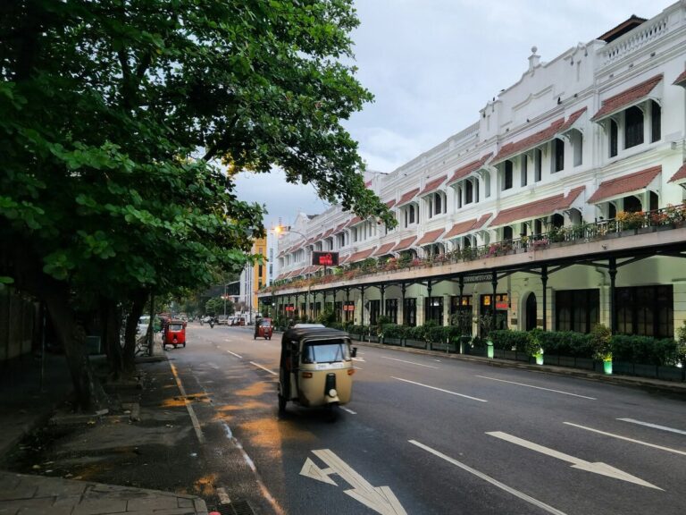 Colombo per Tuk Tuk entdecken: Stadttour ganz ohne festen Fahrplan