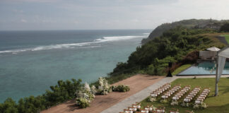 Mehrtägige Hochzeit in Bali planen: Was du vorher wissen musst Clifftop-Resort Glamp Nusa in Bali für mehrtägige Hochzeitsfeiern