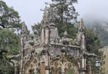 Sintra abseits der Massen: ein ruhiger Tag von den Hügeln bis Cascais Ansicht eines ruhigen Ortsteils von Sintra, Portugal