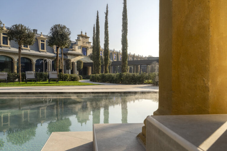 Mailand abseits des Doms: Hier kannst du in einer Jugendstil-Therme richtig abschalten